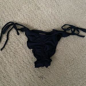 San Lorenzo bikini bottoms great condition